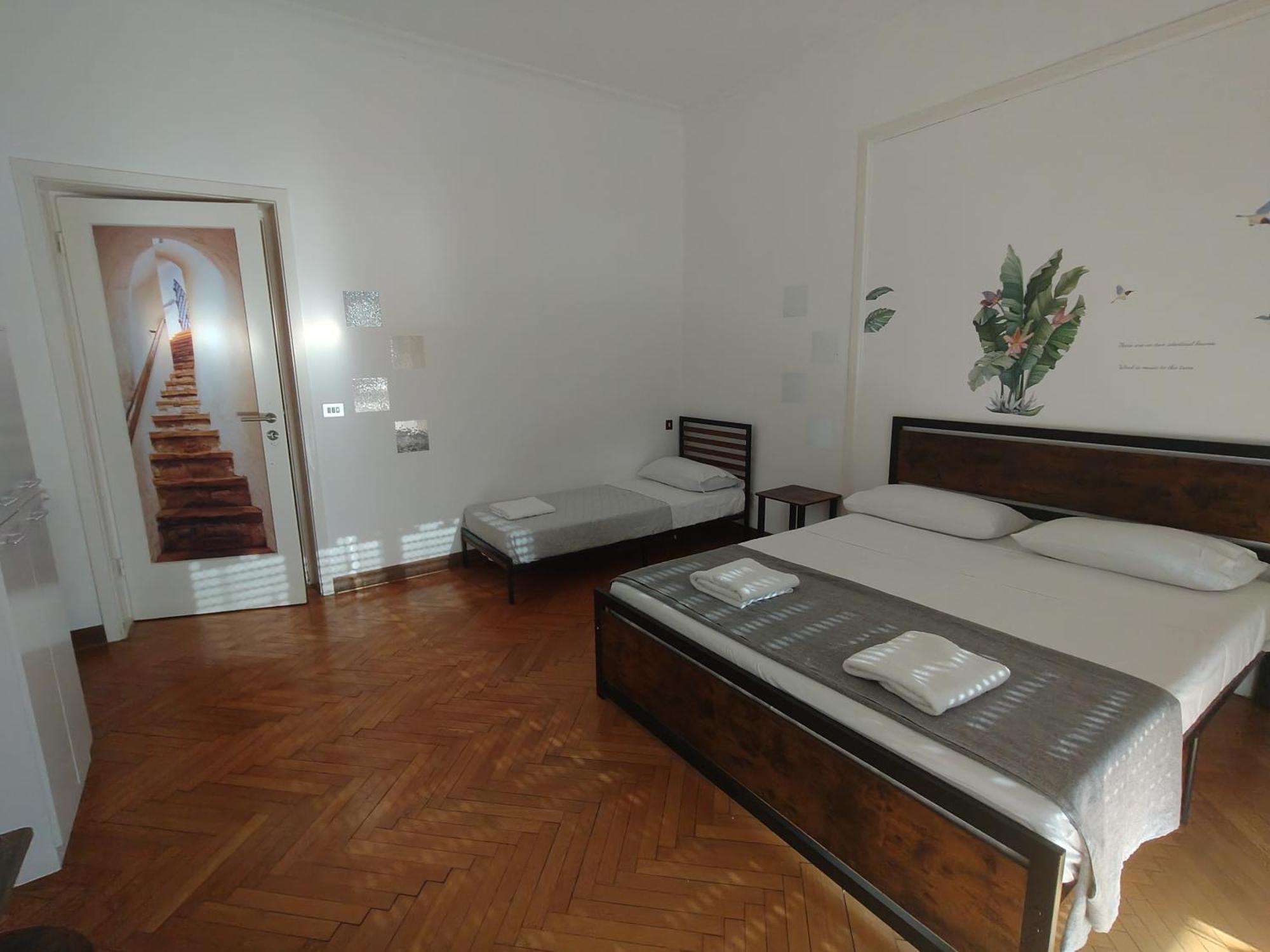 Dock Bay Lodge Hostello Trieste Extérieur photo
